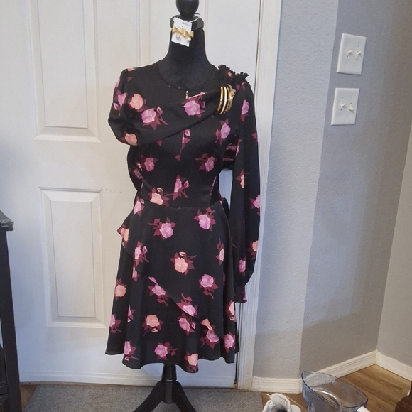 VSALE Kate Spade Black Dress with Pink Floral Design 14 NWT - Picture 4 of 12
